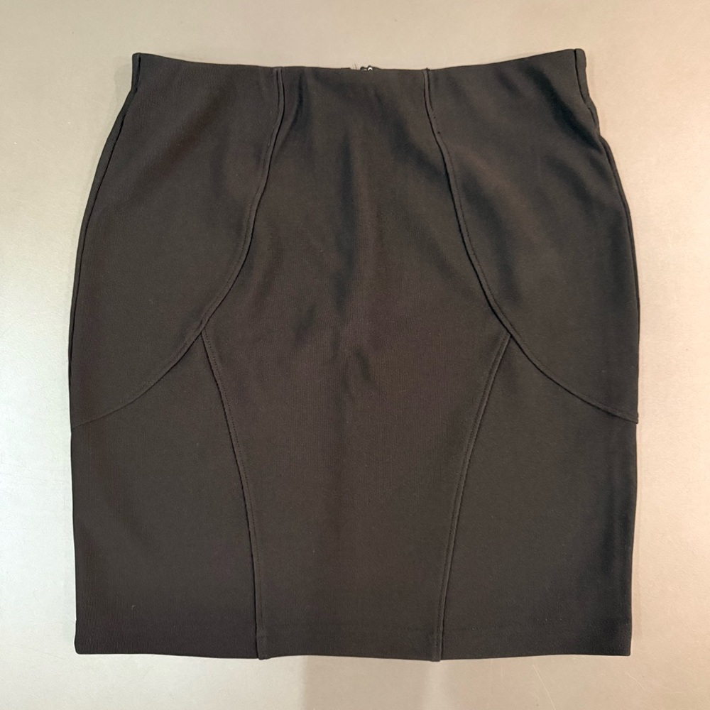 StyleMint Black Skirt - Size 3